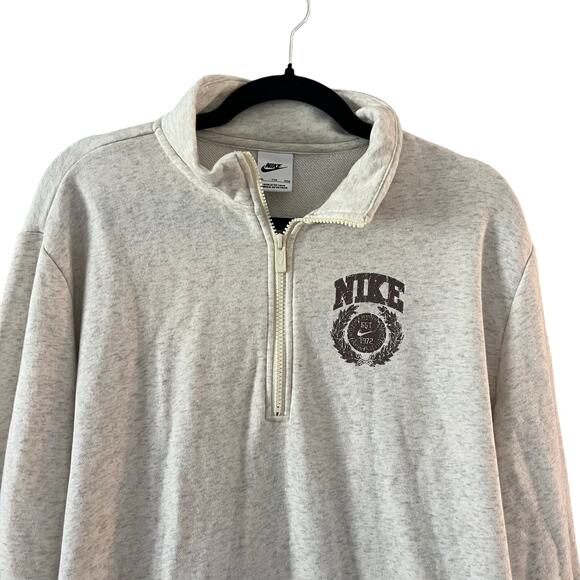 Nike Club Women’s XXL Quarter Zip Sweatshirt Gray Pullover Crest Logo EST 1972 - Picture 1 of 7